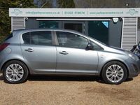 Second-hand Vauxhall Corsa 90 CP (66 kW) 2011 Argintiu Hatchback