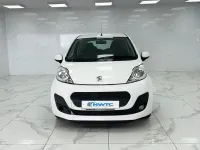 Used Peugeot 107 Active 68 HP (50 kW) 2014 White Hatchback
