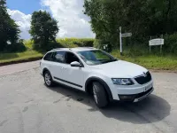 Used Skoda Octavia Scout 4x4 150 HP (110 kW) 2015 White Estate