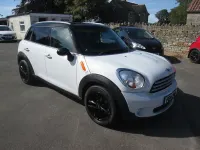 Used Mini Cooper D 2014 White Hatchback
