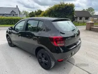 Used Dacia Sandero Comfort 90 HP (66 kW) 2018 Black Hatchback