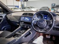 Used Jaguar F-Pace R-Sport 180 HP (132 kW) 2019 Red SUV