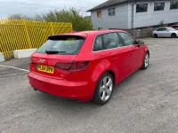 Używany Audi A3 Sportback Sport 110 KM (80 kW) 2015 Czerwony Hatchback