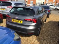 Used Fiat Tipo Lounge 95 HP (69 kW) 2017 Grey Hatchback