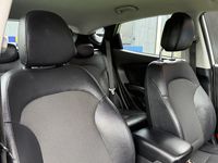 Used Hyundai ix35 SE 115 HP (84 kW) 2015 White SUV