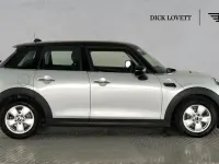 Used Mini Cooper Classic 134 HP (98 kW) 2022 Silver Hatchback