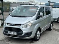 Usado Ford Transit Custom Limited 130 CV (95 kW) 2017 Plateado Van