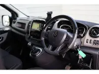 Used Renault Trafic 2019 Silver MPV