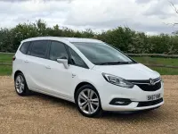Second-hand Vauxhall Zafira SRi 140 CP (102 kW) 2017 Alb Monovolum