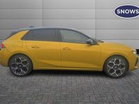 Used Vauxhall Astra Ultimate 131 HP (96 kW) 2024 Yellow Hatchback
