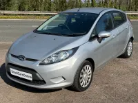 Używany Ford Fiesta 70 KM (51 kW) 2012 Srebrny Hatchback