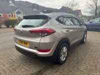 Used Hyundai Tucson SE 116 HP (85 kW) 2015 Beige SUV