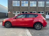 Begagnad Mazda 3 115 HK (84 kW) 2011 Röd Halvkombi