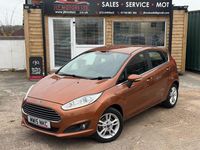 Używany Ford Fiesta Zetec 2015 Brązowy Hatchback