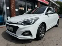 Used Hyundai i20 SE 84 HP (61 kW) 2019 White Hatchback
