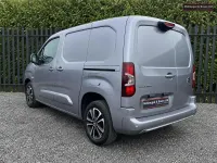 Used Citroën Berlingo 128 HP (94 kW) 2019 Grey MPV