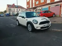 Used Mini Cooper S Hatch 2008 White Hatchback
