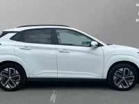Used Hyundai Kona Premium 150 kW (204 HP) 2022 White SUV