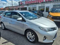 Used Toyota Auris 2013