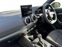 Usado Audi SQ2 Black Edition 300 HP (220 kW) 2025 Azul SUV