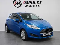 Used Ford Fiesta Titanium 125 HP (91 kW) 2013 Blue Hatchback