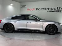 Second-hand Audi e-tron GT quattro Comfort 369 kW (503 CP) 2025 Argintiu Berlinǎ