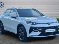 Used VW T-Roc Life 150 HP (110 kW) 2026 Pure white SUV