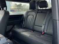 Used Land Rover Defender SE Dynamic 249 HP (183 kW) 2022 Metallic  hakuba silver SUV