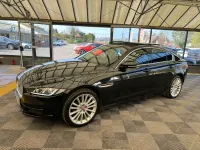 Gebraucht Jaguar XE Portfolio 240 PS (176 kW) 2017 Schwarz Limousine