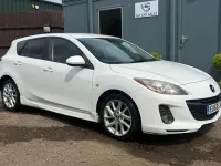 Used Mazda 3 2013 White Hatchback