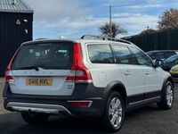 Usado Volvo XC70 SE 181 HP (133 kW) 2016 Branco SUV