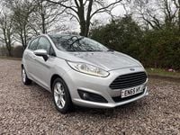 Used Ford Fiesta Zetec 82 HP (60 kW) 2015 Silver Hatchback