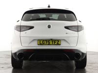 New Alfa Romeo Stelvio Veloce 280 HP (205 kW) 2025 White SUV