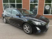 Second-hand Ford Focus Zetec 125 CP (91 kW) 2021 Negru Break
