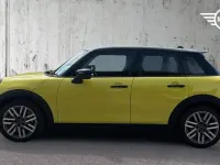 Used Mini Cooper S Hatch 204 HP (150 kW) 2024 Sunny side yellow Hatchback