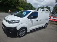Used Citroën Dispatch 2019 White MPV