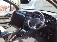 Usado Citroën DS3 2012 Amarelo Citadino