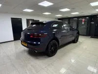 Used Porsche Macan 340 HP (250 kW) 2017 Blue SUV