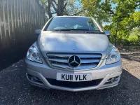 Begagnad Mercedes B160 2011 Silver Minibuss