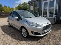 Second-hand Vauxhall Combo Sportive 100 CP (73 kW) 2021 Alb Monovolum