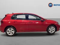 Used VW Golf VIII Life 150 HP (110 kW) 2023 Red Hatchback