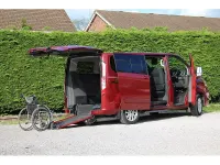 Usado Ford Tourneo Custom 130 HP (95 kW) 2020 Vermelho Van
