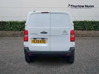 Używany Citroën Dispatch 2023 Biały Minivan