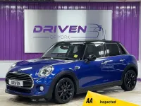 Używany Mini Cooper Hatch 136 KM (100 kW) 2018 Niebieski Hatchback