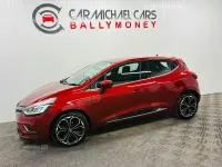 Used Renault Clio Dynamique 110 HP (80 kW) 2017 Red Hatchback