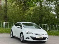 Second-hand Vauxhall Astra GTC SRi 140 CP (102 kW) 2013 Alb Hatchback