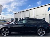 Usado Audi A4 Black Edition 150 HP (110 kW) 2019 Preto Carrinha