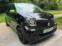 Used Smart ForFour Electric Drive Premium 58 kW (80 HP) 2017 Hatchback