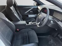 Used Vauxhall Astra Ultimate 128 HP (94 kW) 2025 White Hatchback