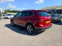 Used VW Tiguan SEL 180 HP (132 kW) 2016 Red SUV